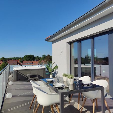 Penthouse Mit Whirlpool Im Herzen Von Niedersachsen Бургведель Екстер'єр фото