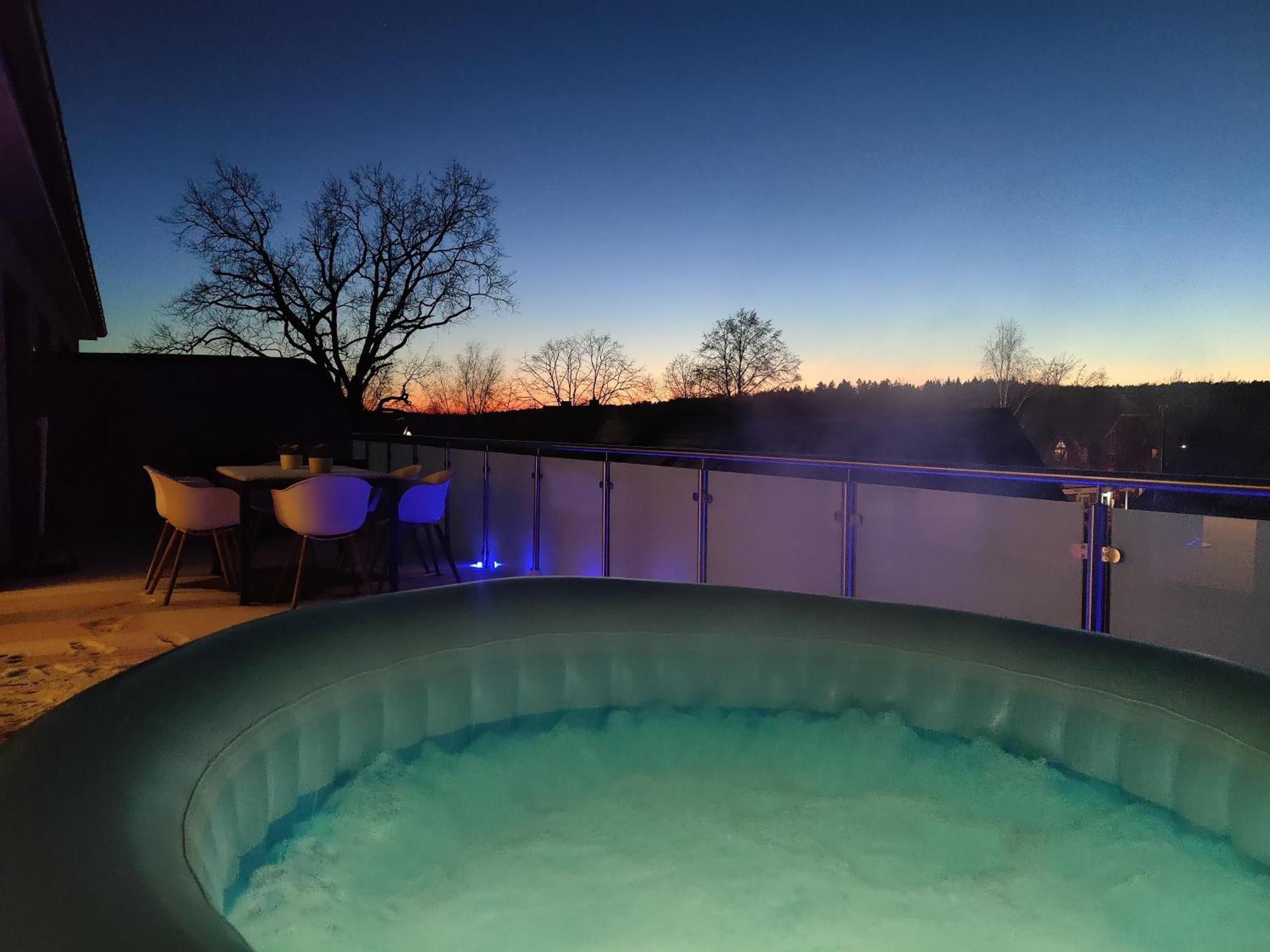 Penthouse Mit Whirlpool Im Herzen Von Niedersachsen Бургведель Екстер'єр фото